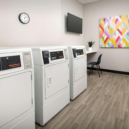 Home2 Suites By Hilton Denver Central Park Exteriör bild