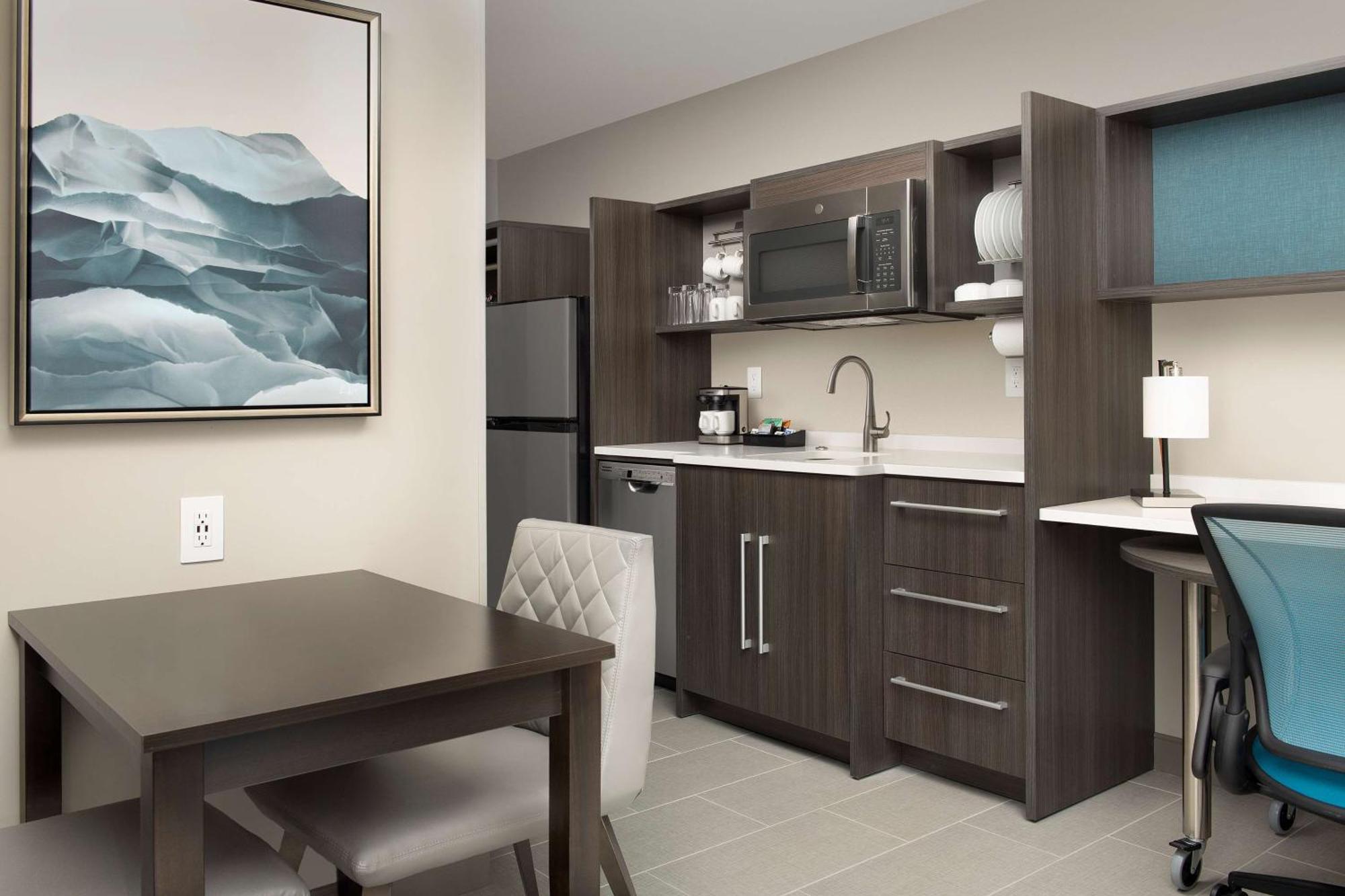 Home2 Suites By Hilton Denver Central Park Exteriör bild