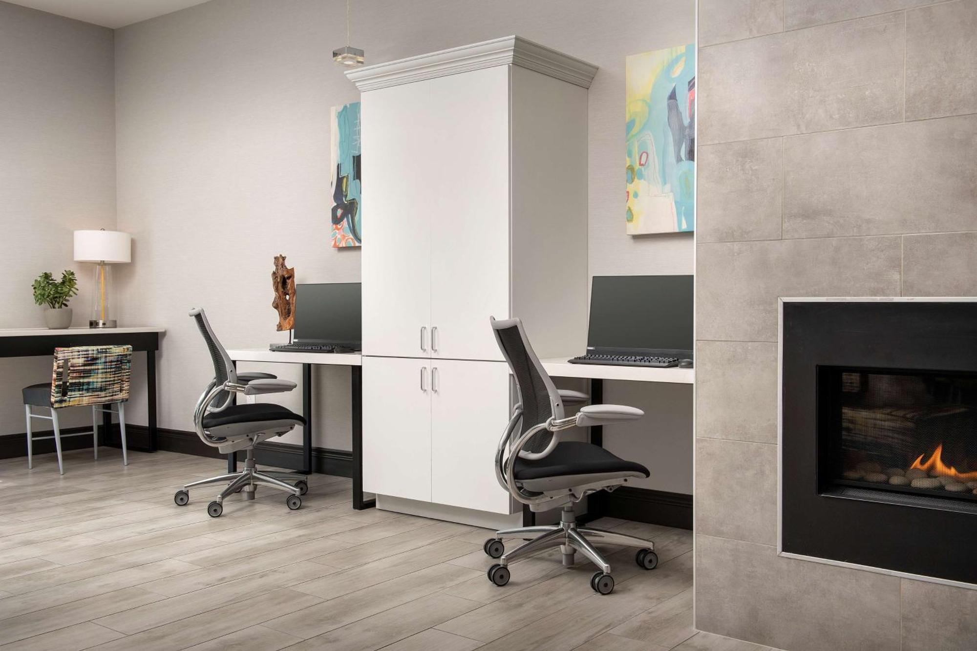 Home2 Suites By Hilton Denver Central Park Exteriör bild